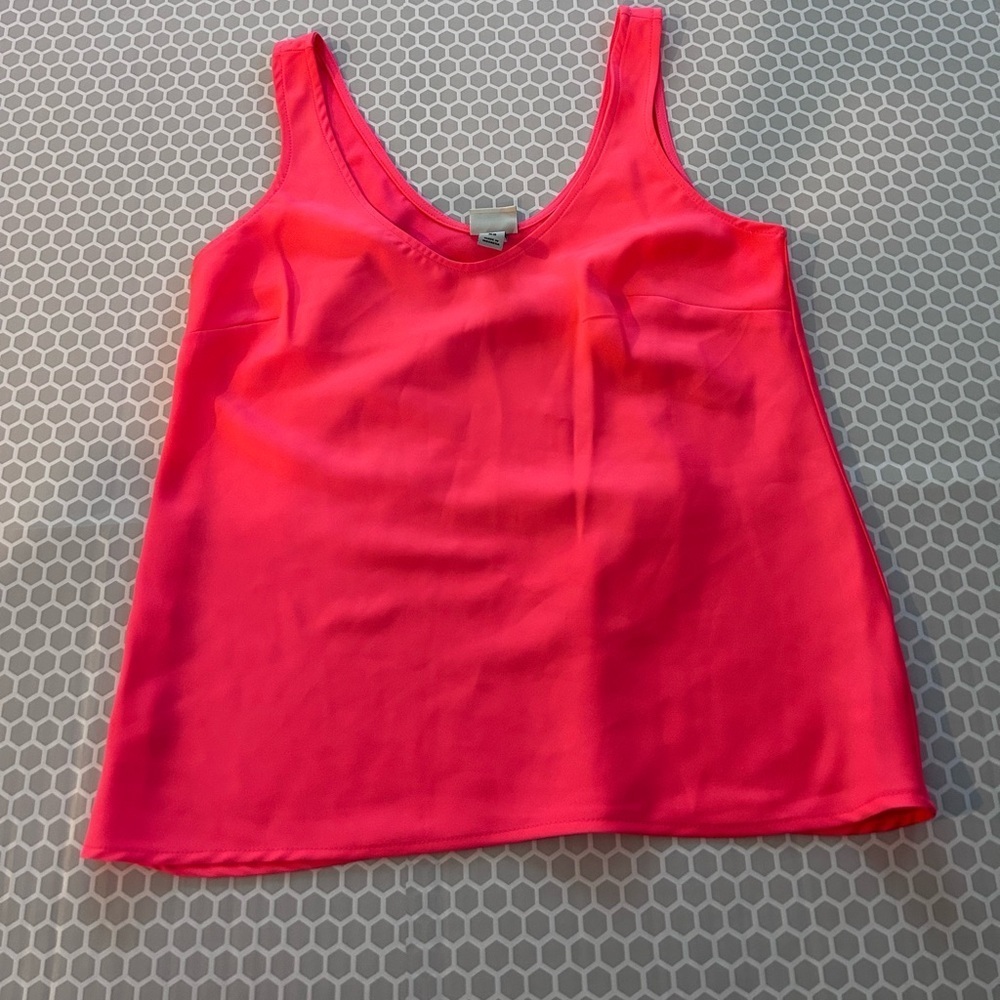 A One Day Women’s Neon Mellon Tank Top

Size XS